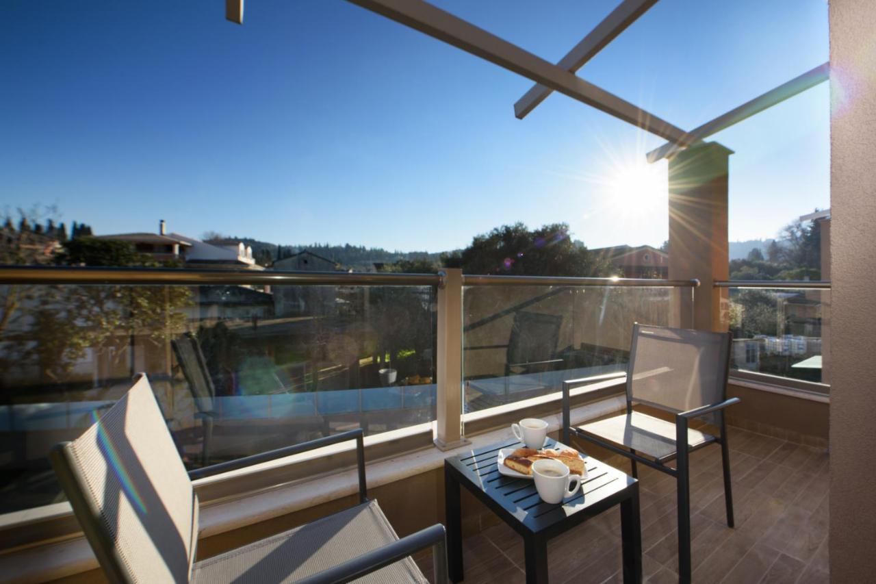Efilenia Luxury Villas Kontokali Exteriör bild